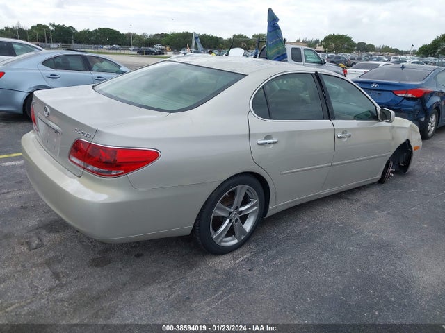 2005 LEXUS ES 330 VIN: JTHBA30G855130704