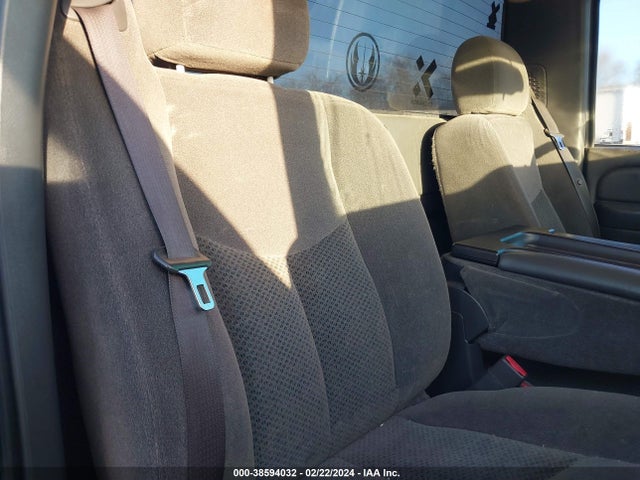 2006 CHEVROLET SILVERADO 1500 LS VIN: 3GCEC14X56G151527