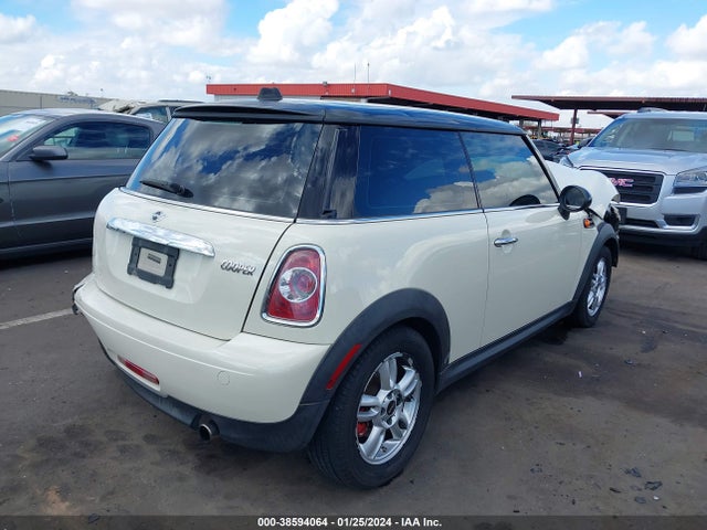 2012 MINI COOPER WMWSU3C59CT264954 Photo 3