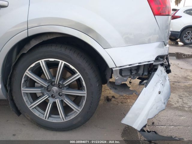 2019 AUDI Q7 WA1LAAF73KD041362 Photo 5