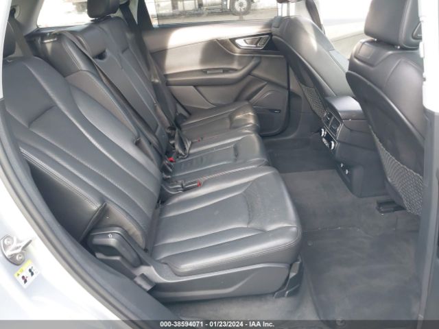 2019 AUDI Q7 WA1LAAF73KD041362 Photo 7