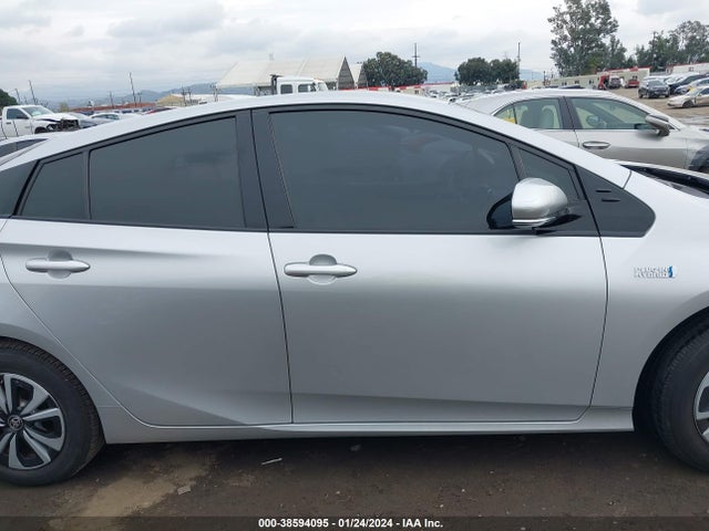 Toyota Prius Prime Premium 2019 JTDKARFP2K3111536 Image 14