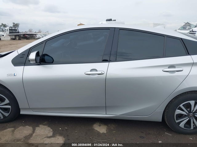 Toyota Prius Prime Premium 2019 JTDKARFP2K3111536 Image 15