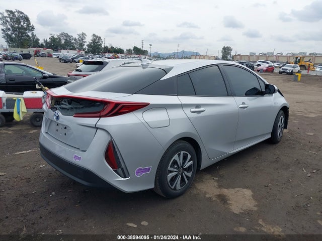 Toyota Prius Prime Premium 2019 JTDKARFP2K3111536 Image 4