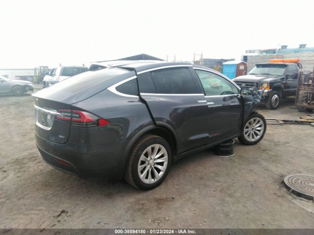 5YJXCBE21GF004811 Tesla Model X 60d/70d/75d/90d/p100d