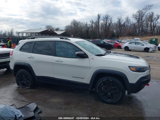 1C4PJMBX6KD410049 Jeep Cherokee Trailhawk Elite 4x4