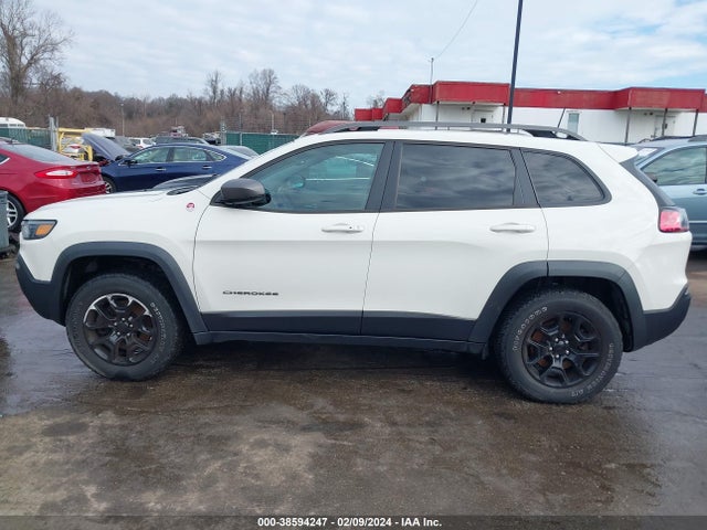 1C4PJMBX6KD410049 Jeep Cherokee Trailhawk Elite 4x4