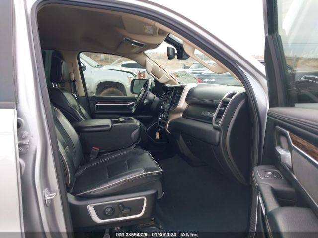 2019 RAM 1500 1C6SRFJT6KN681210 Photo 4