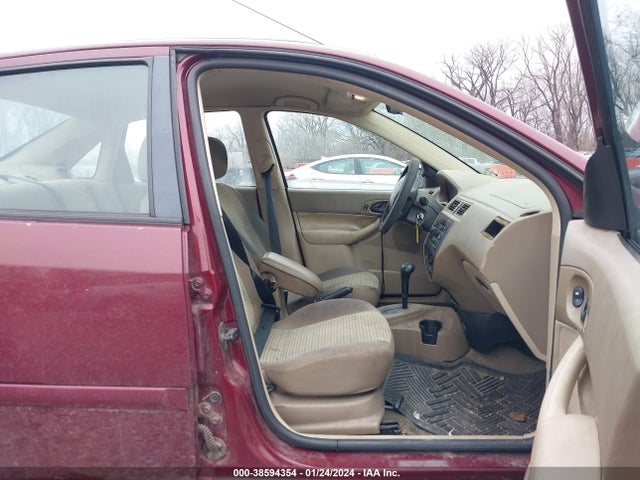2007 FORD FOCUS S/SE/SES VIN: 1FAFP34N17W322057