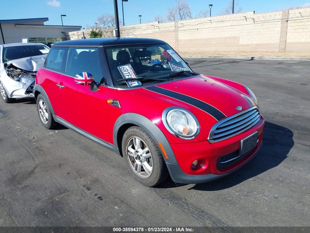2011 MINI COOPER WMWSU3C53BT096839 Photo 0