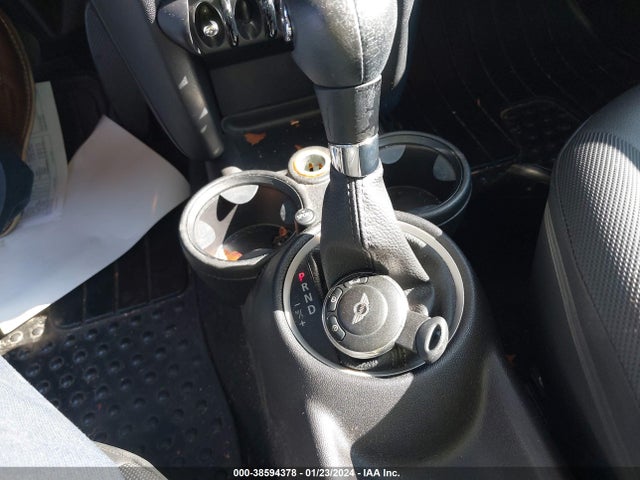2011 MINI COOPER WMWSU3C53BT096839 Photo 10