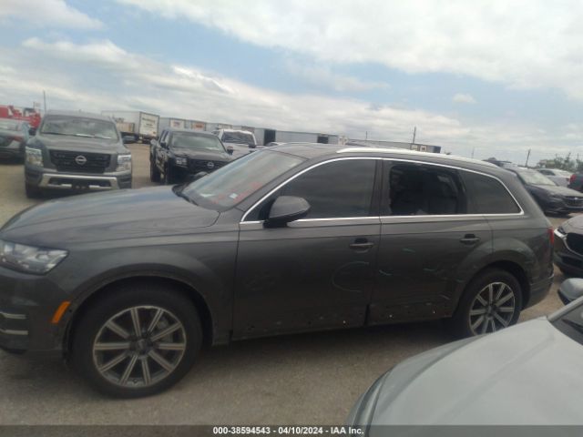 WA1VAAF72KD000987 Audi Q7 55 Premium