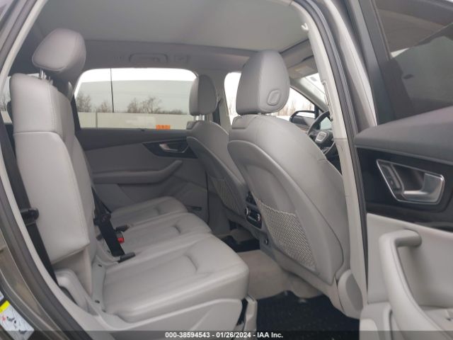WA1VAAF72KD000987 Audi Q7 55 Premium