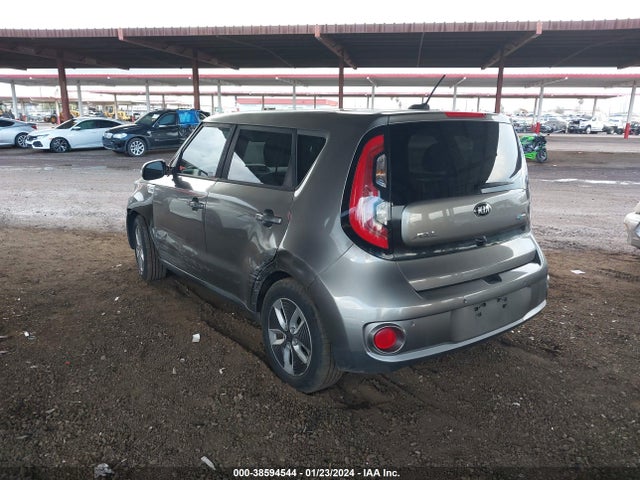 38594544 :رقم المزاد ، KNDJX3AEXH7020755 vin ، 2017 Kia Soul Ev + مزاد بيع