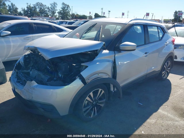 Nissan KICKS SV 2019 3N1CP5CU2KL510301 Image 2