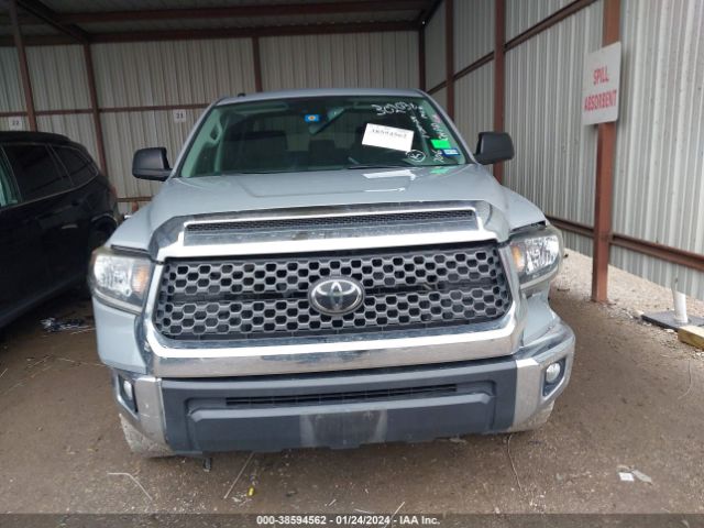 5TFEM5F13KX143851 Toyota Tundra Sr5 4.6l V8