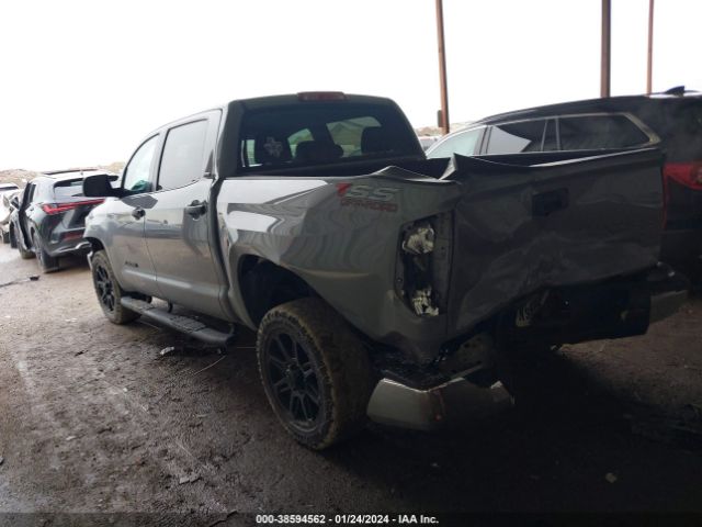 5TFEM5F13KX143851 Toyota Tundra Sr5 4.6l V8