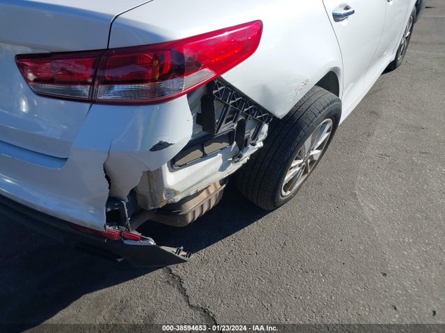 KIA Optima Lx 2016 KNAGT4L35G5096060 Image 6