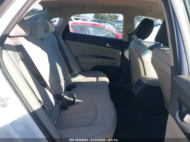 KIA Optima Lx 2016 KNAGT4L35G5096060 Image 8