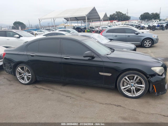 2011 BMW 750I VIN: WBAKA8C50BCY36403