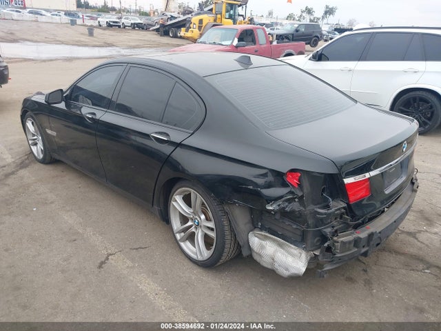 2011 BMW 750I VIN: WBAKA8C50BCY36403