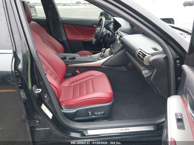 JTHBA1D23G5033352 Lexus IS 200T