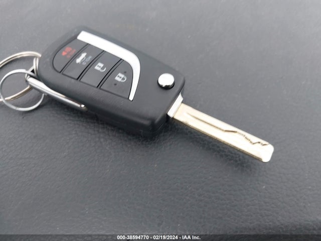 Toyota CAMRY LE 2021 4T1C11AK3MU567586 Image 11