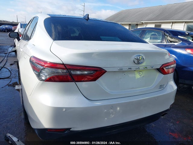 4T1F11BK8MU045063 Toyota Camry Xle Awd