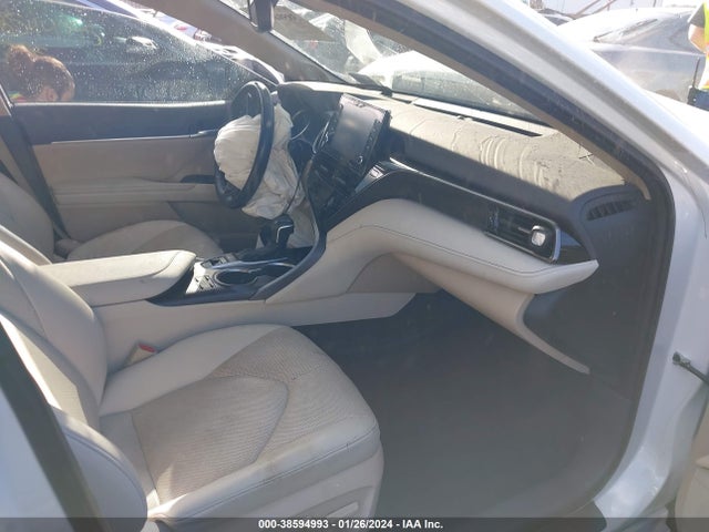 4T1F11BK8MU045063 Toyota Camry Xle Awd