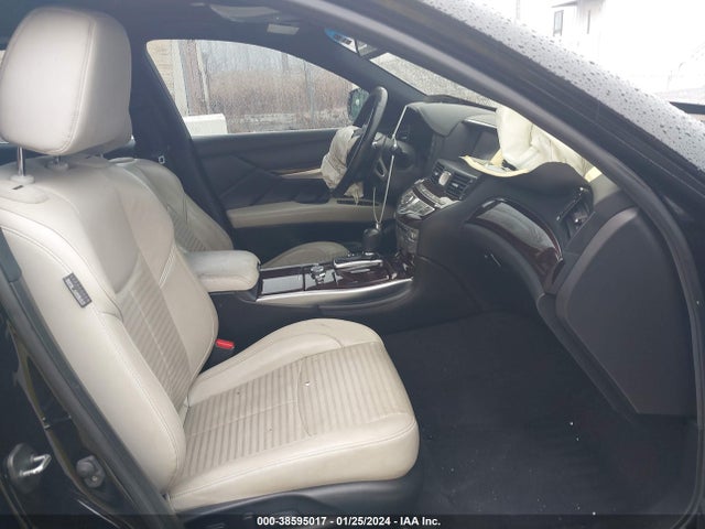 Infiniti Q70 3.7x 2015 JN1BY1AR8FM562706 Image 5
