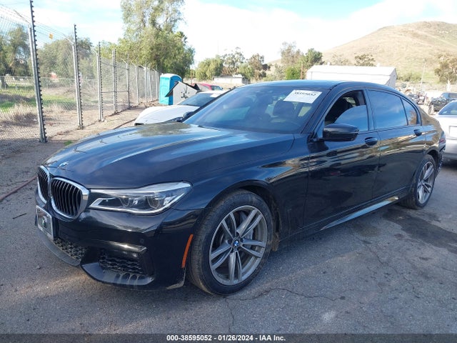 WBA7F0C56HGM21418 BMW 750i