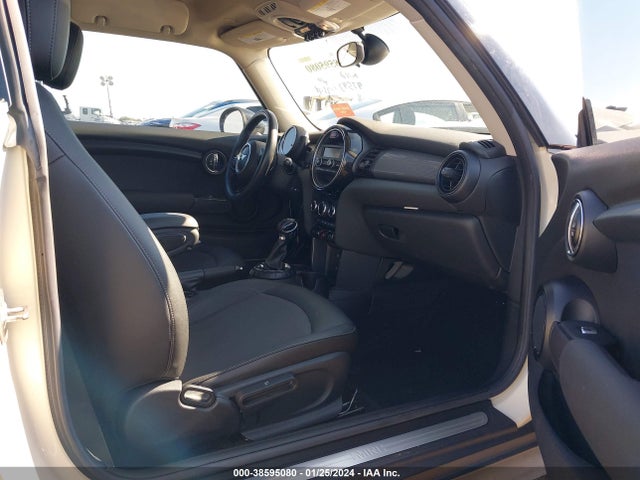 2016 MINI HARDTOP WMWXP5C50G2D15586 Photo 4