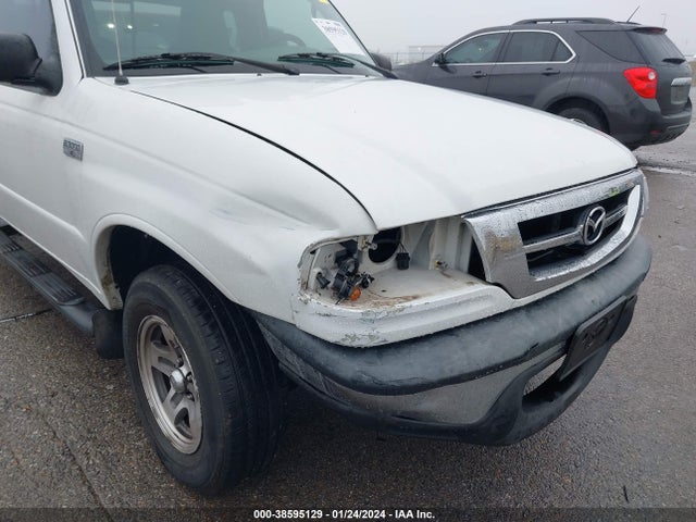 2004 MAZDA B3000 SE VIN: 4F4YR46U94TM08390