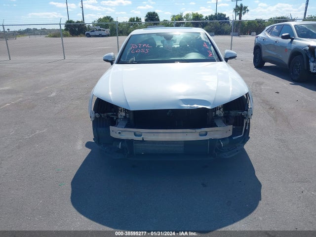 WAUDNAF49JA125722 Audi A4 2.0t Premium/2.0t Tech Premium
