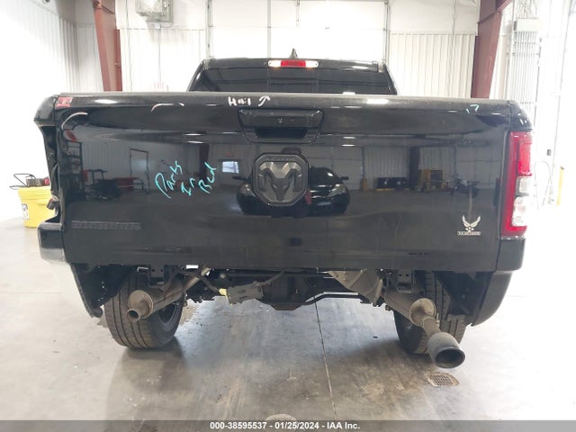 1C6RREFMXMN743639 RAM 1500 Big Horn  4x2 5'7 Box