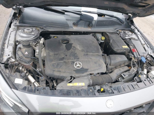 Mercedes-Benz GLA 250 2015 WDCTG4EB0FJ132523 Image 10