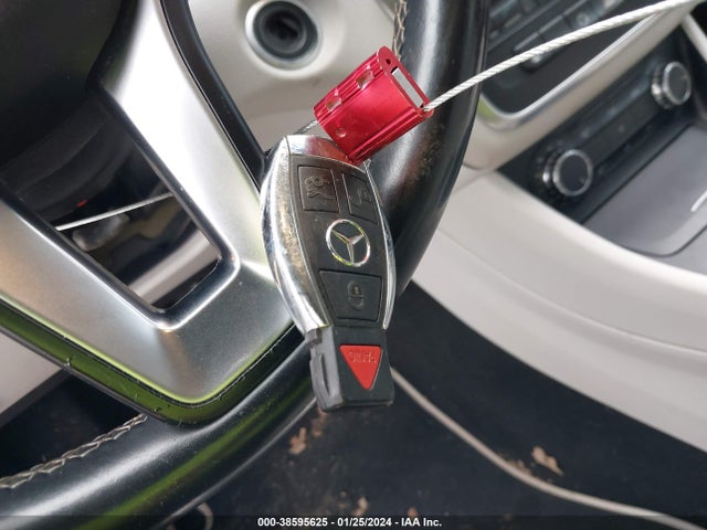 Mercedes-Benz GLA 250 2015 WDCTG4EB0FJ132523 Image 11