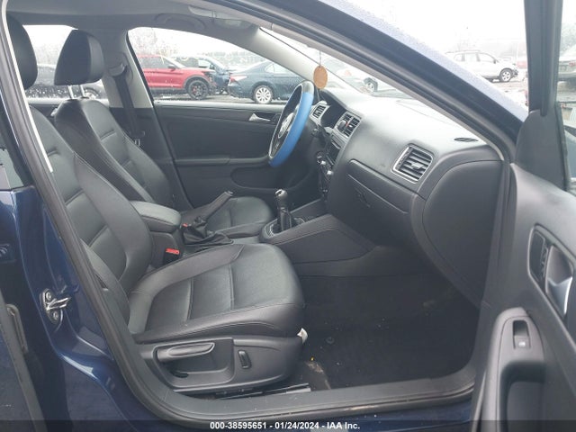 3VWB07AJ9EM379879 Volkswagen Jetta 1.8t Se