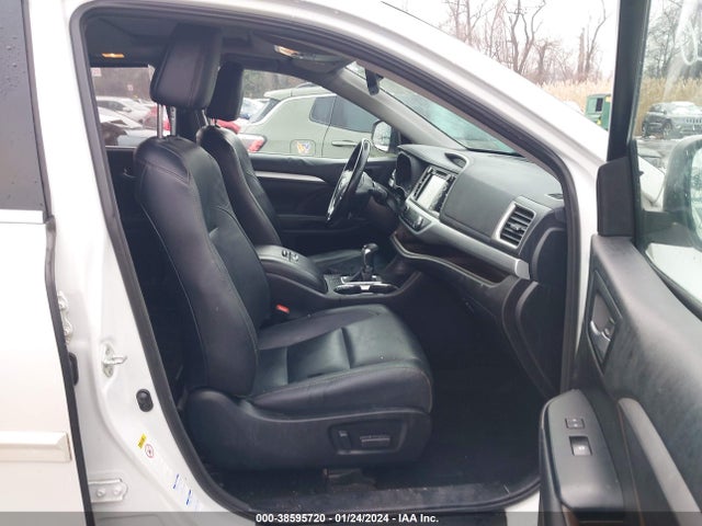 Toyota Highlander Xle 2018 5TDJZRFH7JS532128 Image 5