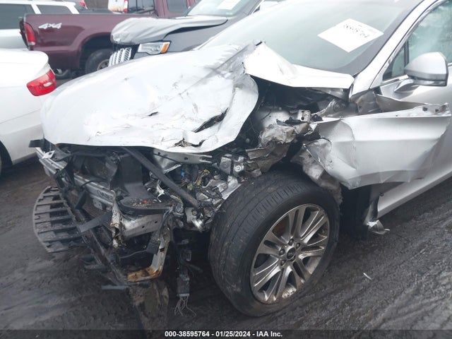 3LN6L2G94ER829853 Lincoln MKZ
