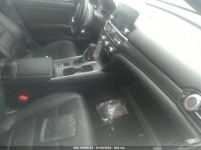1HGCV1F31KA009018 Honda Accord Sport