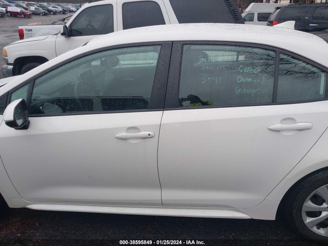 2021 TOYOTA COROLLA LE VIN: 5YFEPMAE1MP172133