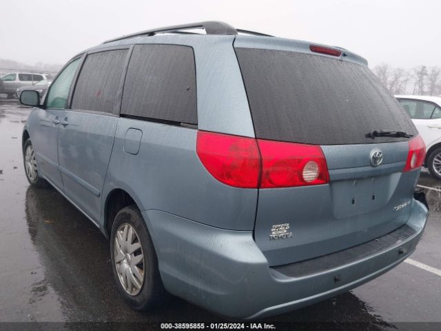 2010 TOYOTA SIENNA 5TDKK4CC7AS338848 Photo 2