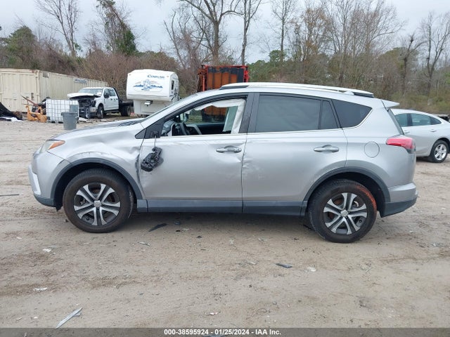 Toyota RAV4 LE 2016 2T3BFREVXGW470770 Image 13