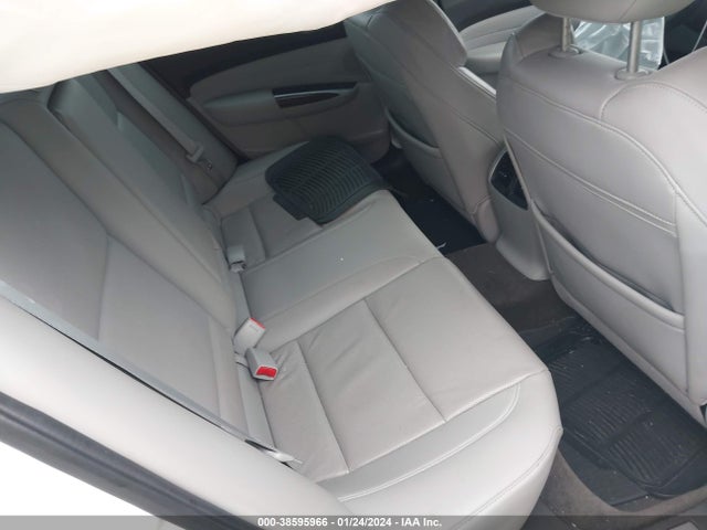 19UUB1F50FA010231 Acura TLX TECH