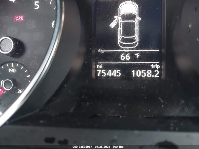 2017 VOLKSWAGEN JETTA 1.4T SE VIN: 3VWDB7AJ0HM297272