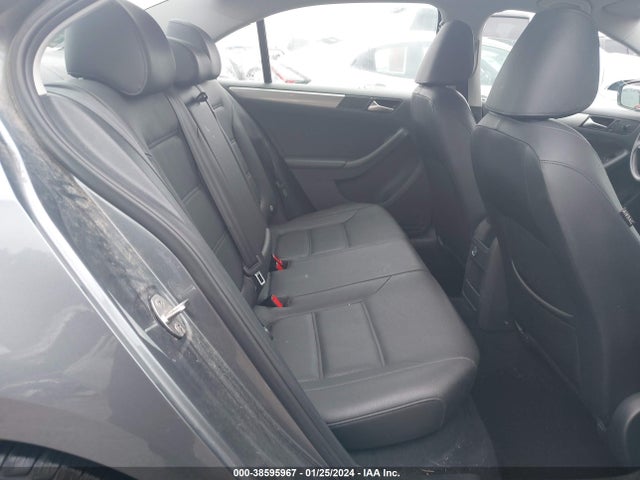 2017 VOLKSWAGEN JETTA 1.4T SE VIN: 3VWDB7AJ0HM297272