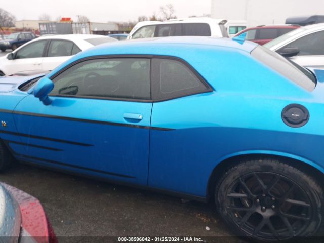 2C3CDZFJ4FH892851 Dodge Challenger R/t Scat Pack