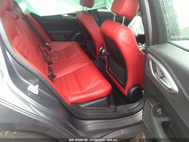 ZARFANBN0P7670667 Alfa Romeo Giulia Veloce Awd
