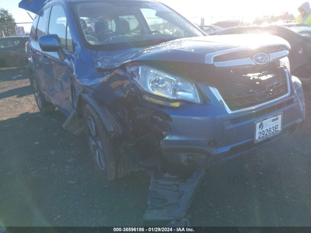 Subaru Forester 2.5i Premium 2018 JF2SJAECXJH523710 Image 6
